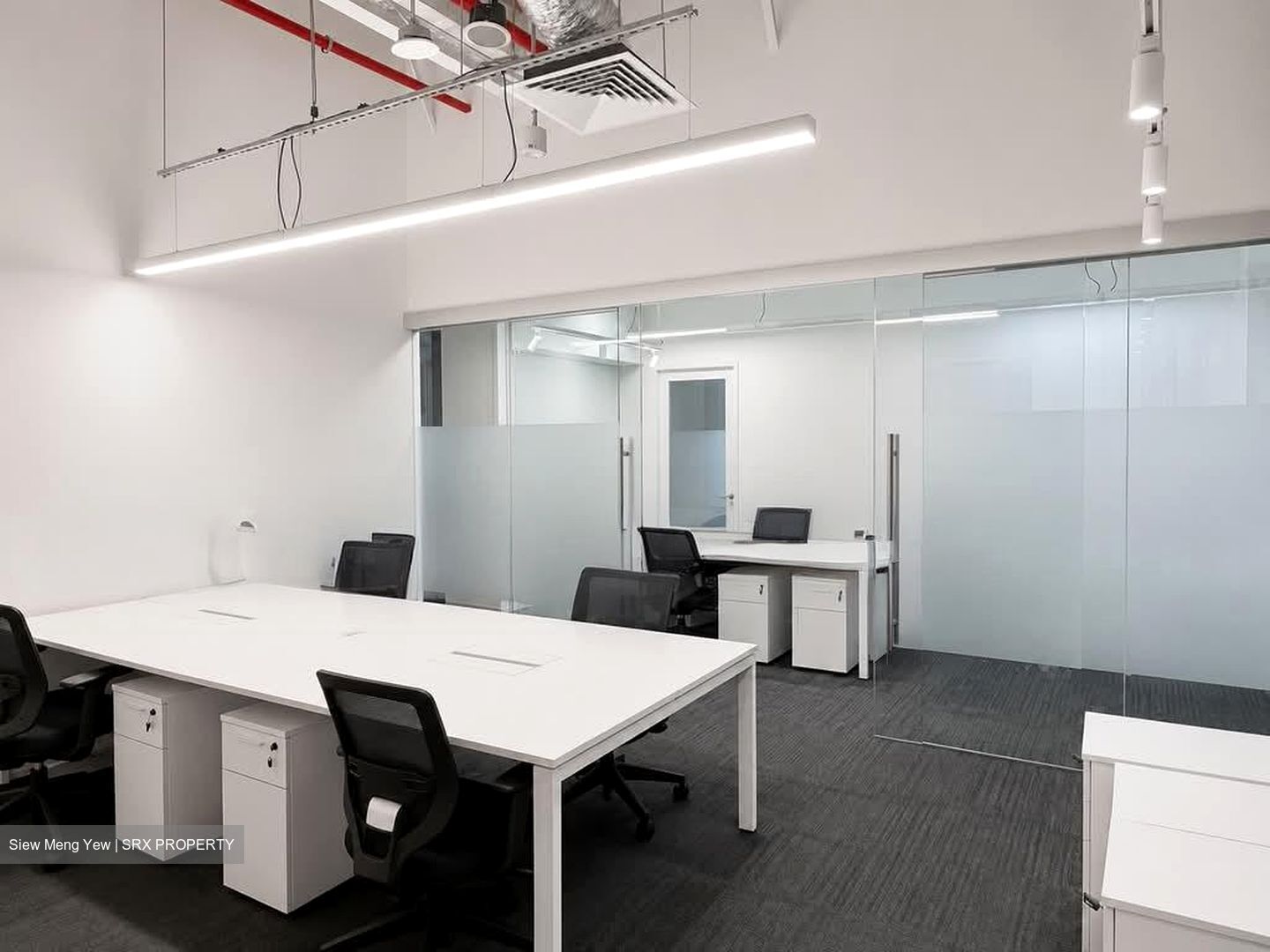 Sbf Center (D1), Office #573663541